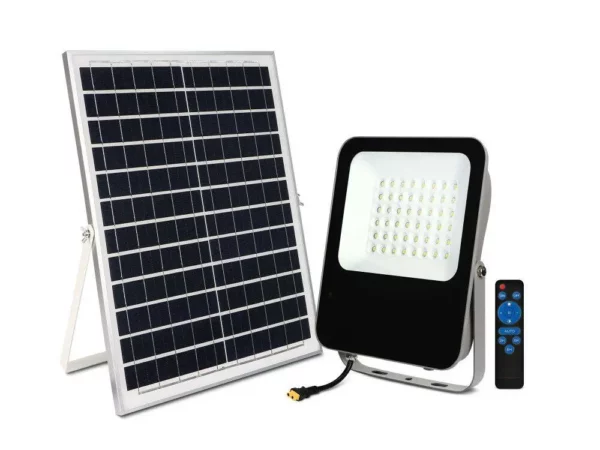 Kosnic VEGA Solar LED Floodlight KSFLD110Q65-GRY - Only £24.00!